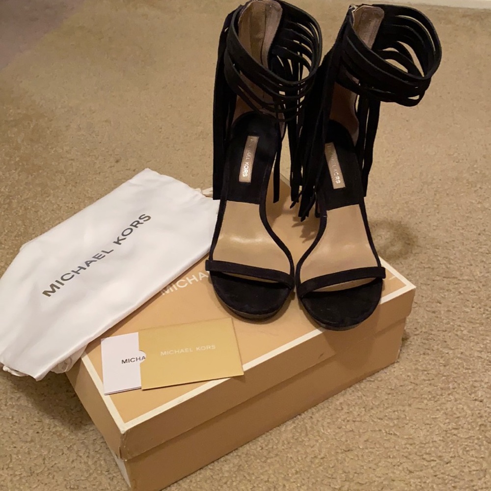 MICHAEL KORS “Daphne” Suede Fringe Trim Platform Sandals Heels - Picture 4 of 10